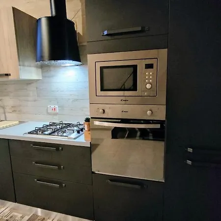 Daire Stylish Loft By The Sea