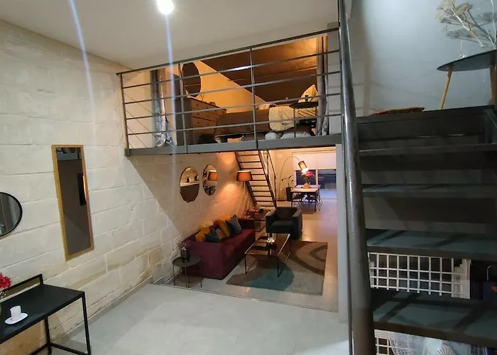 Stylish Loft By The Sea * Sliema